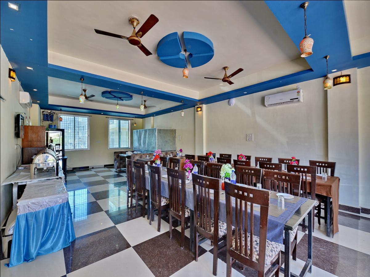 Oyo 2061 Hotel New Holiday Inn Adźmer Zewnętrze zdjęcie